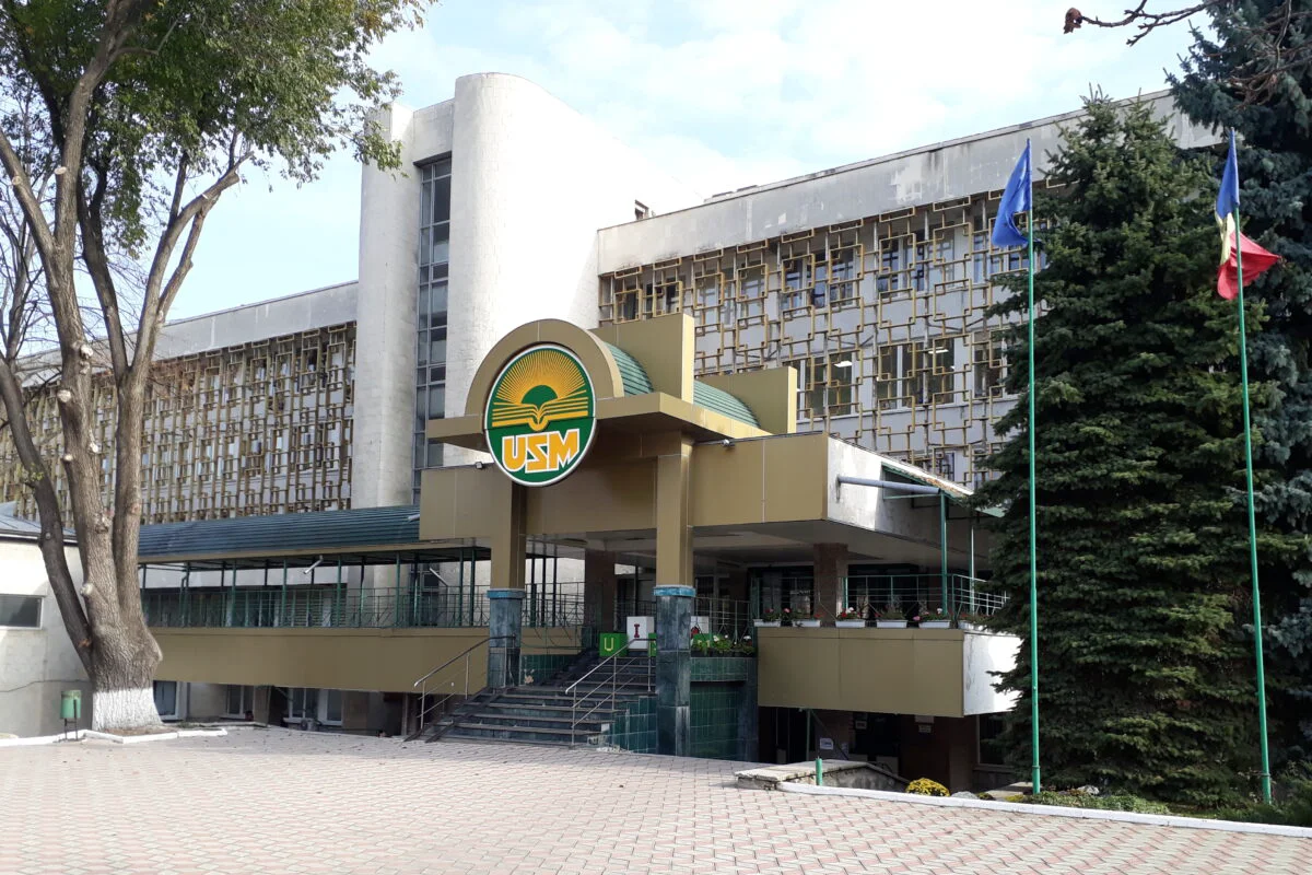 Controverse pe fuzionarea celor două universități din Republica Moldova: Tinerii vor pleca
