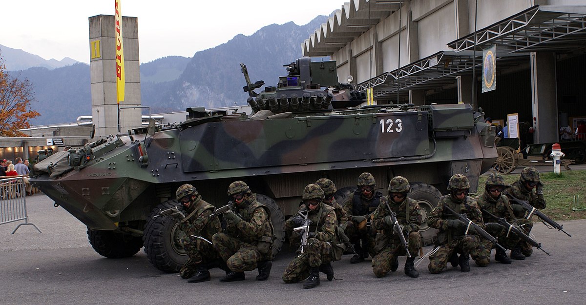 Elveția se „pregătește” de război: își întărește capacitatea de apărare și intensifică colaborarea cu aliații