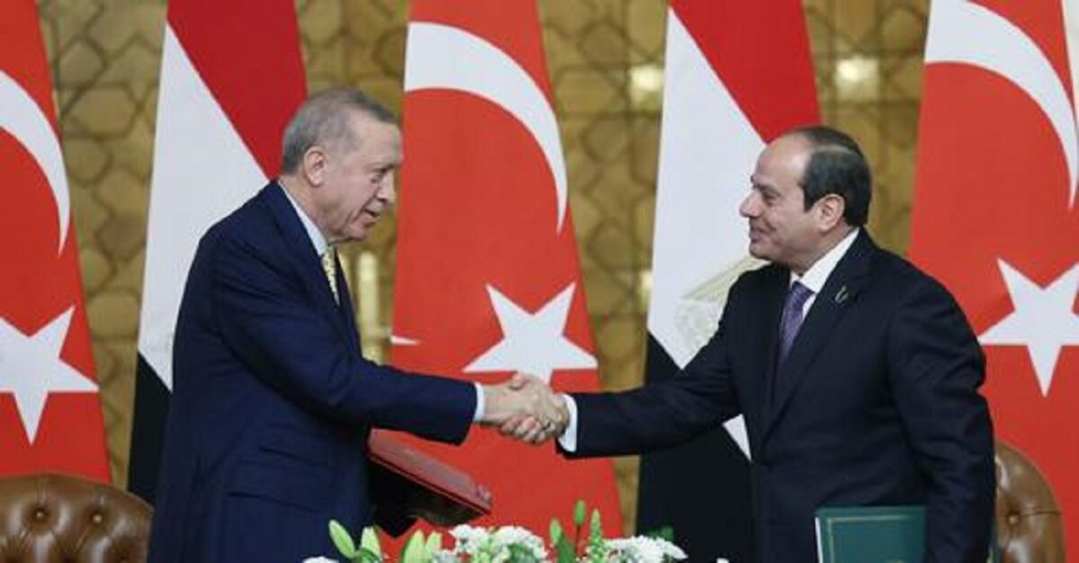 Erdogan a spart gheaţa în relaţia cu Egipt. Preşedintele Abdel el-Sisi nu mai este „pucist și criminal”