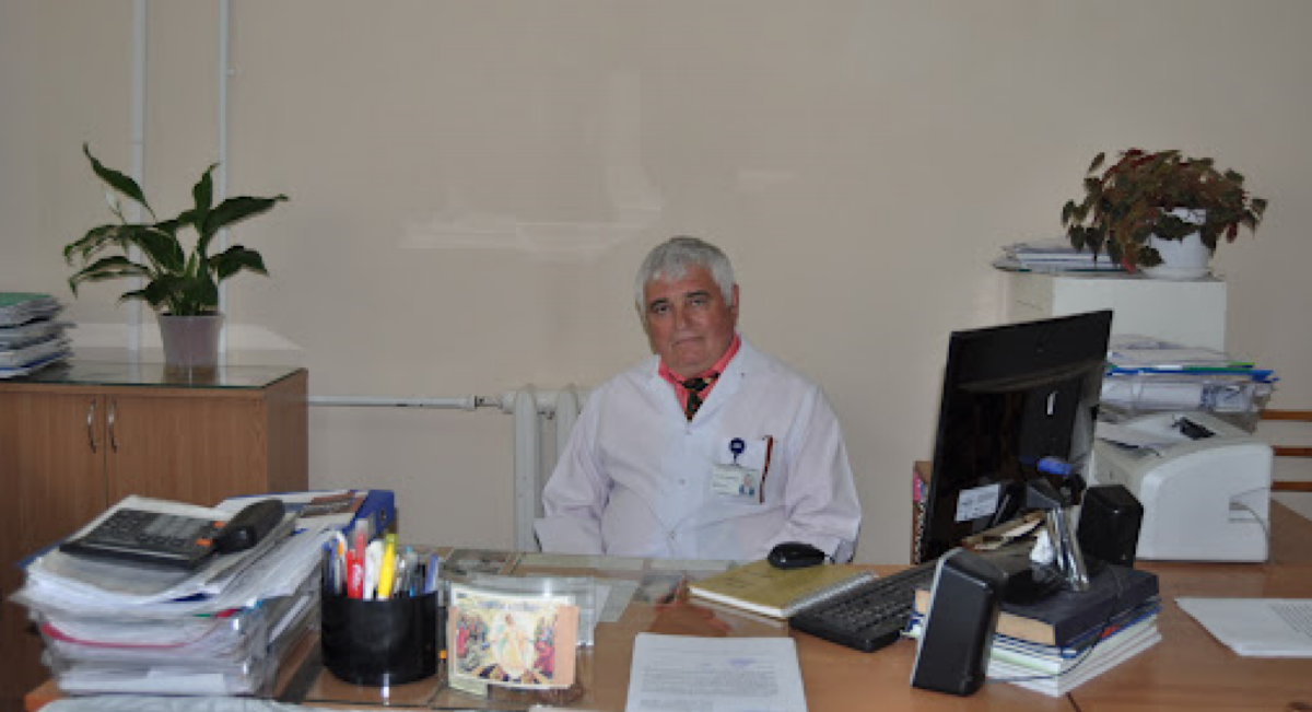 Vasile Andriuța, medic epidemiolog și erou în halat alb, se pensionează după 58 de ani de activitate