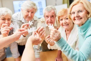 Dieta care poate reduce riscul de Alzheimer la orice vârstă