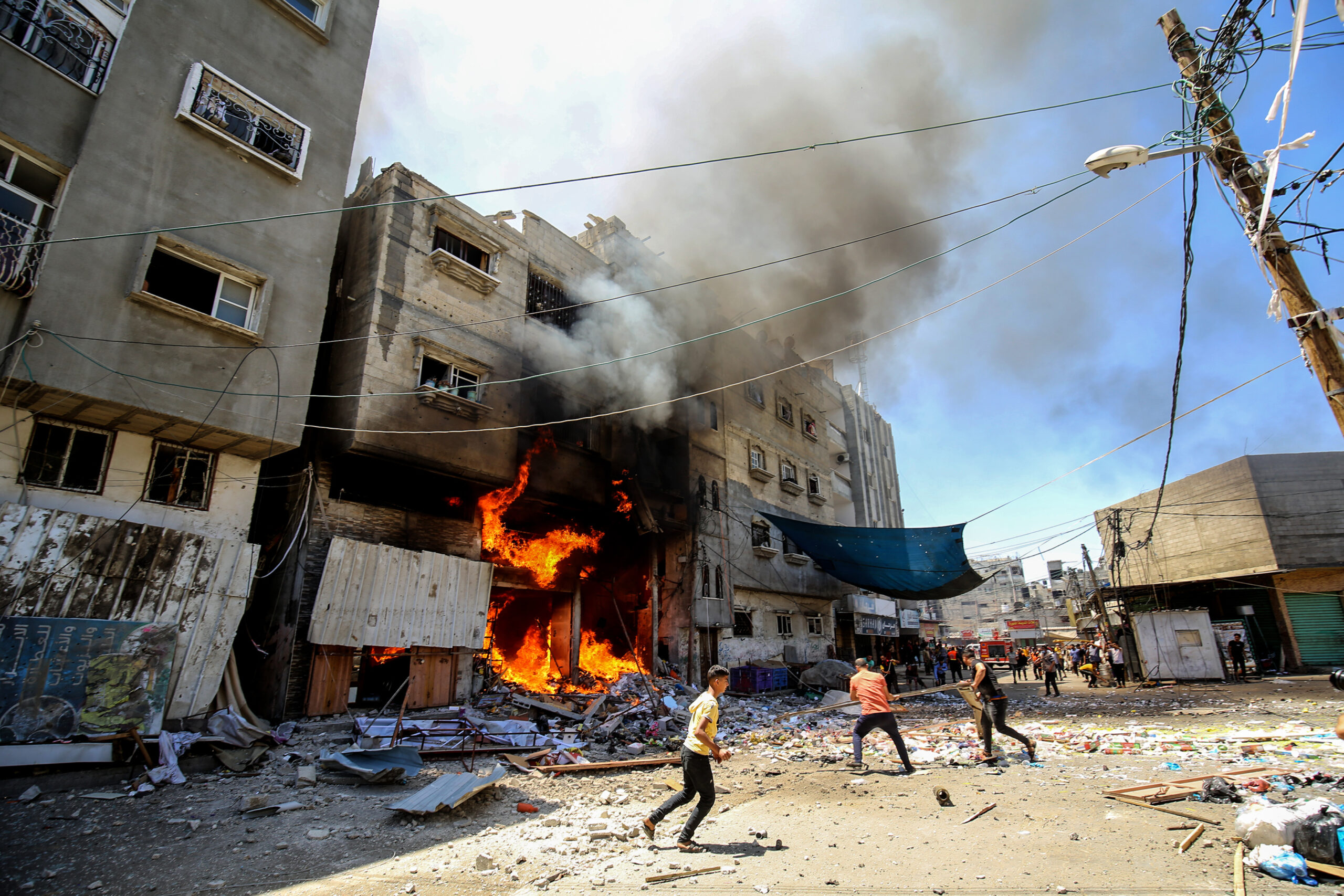 Distrugeri provocate de Israel într-o zonă civilă din Rafah.