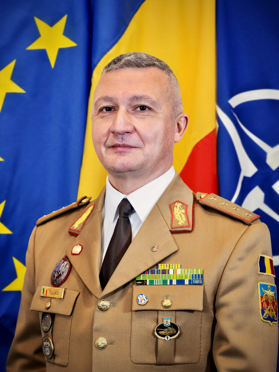 Șeful Armatei Române, întâlnire la Chișinău, cu ministrul Apărării din Republica Moldova