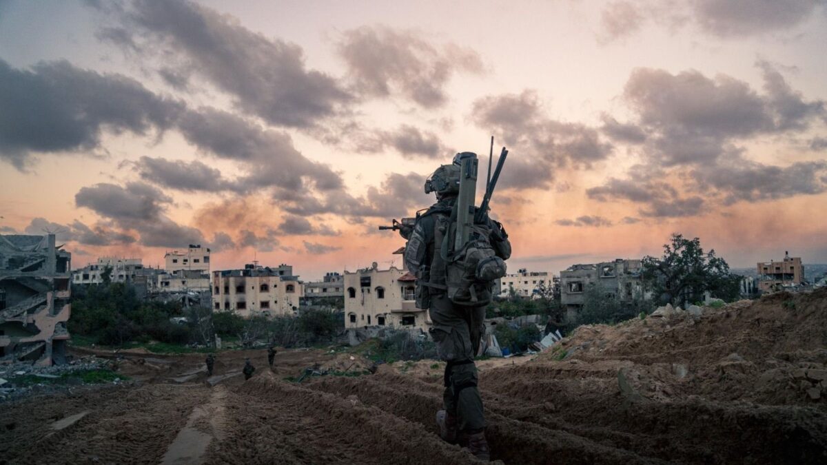 Război în Israel, ziua 120. IDF își exinde operațiunile militare spre granița cu Egipt