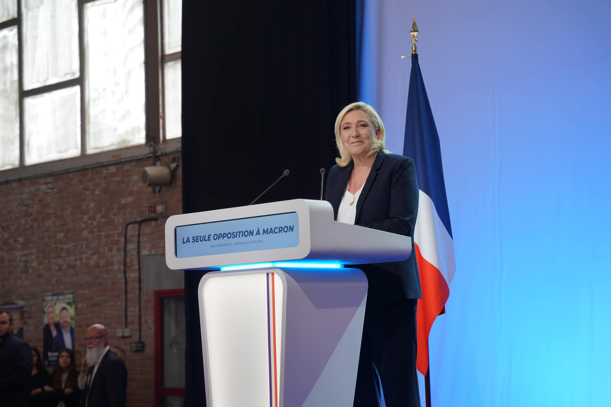 Marine Le Pen, candidata prezidențială și liderul opoziției naționaliste din Franța. Sursa Foto- Facebook 