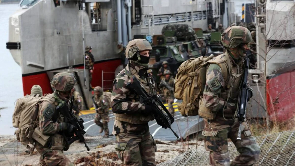 NATO își sporește prezența în România. Franța trimite încă 3.000 de militari