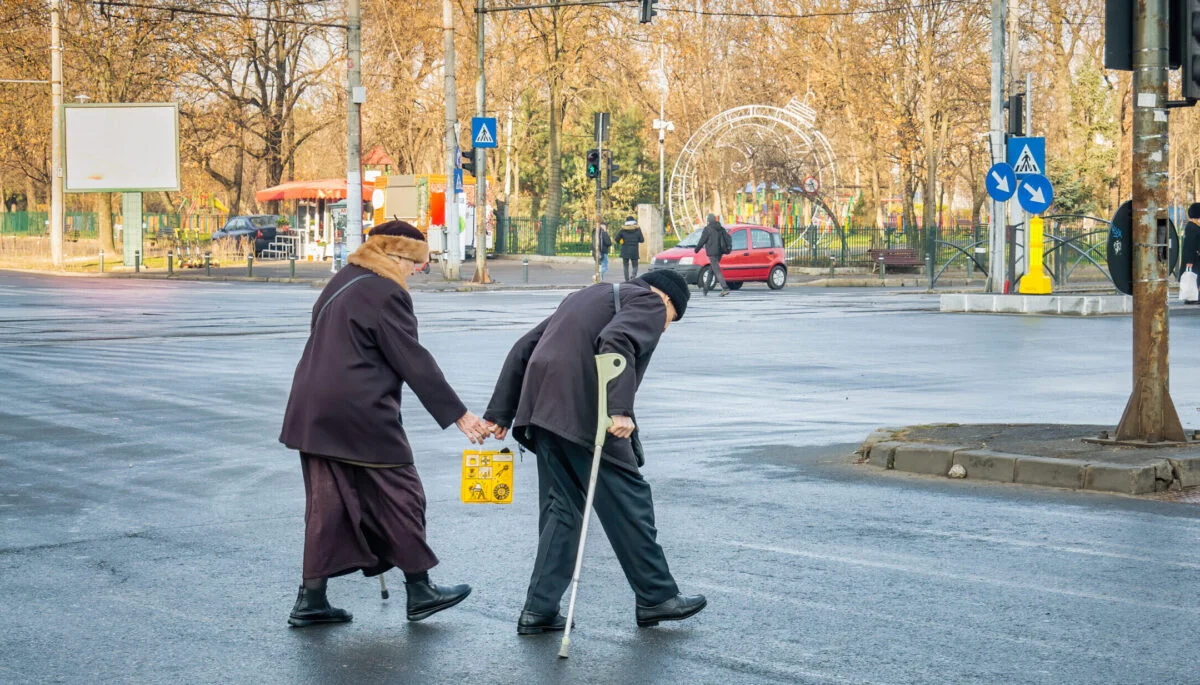 Se extinde dreptul la muncă pentru pensionarii de invaliditate. Ministerul Muncii a făcut multe modificări