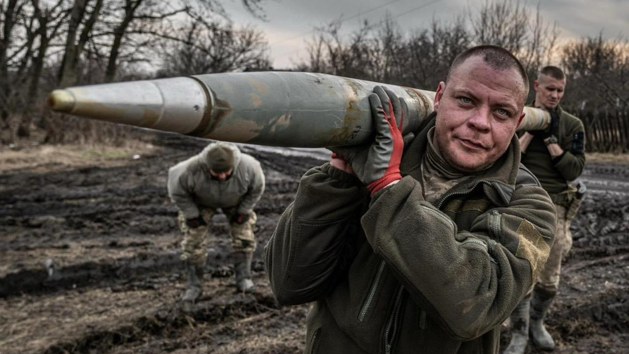 Militarii ucraininei au folosit arme românești în război: „Se strică des”