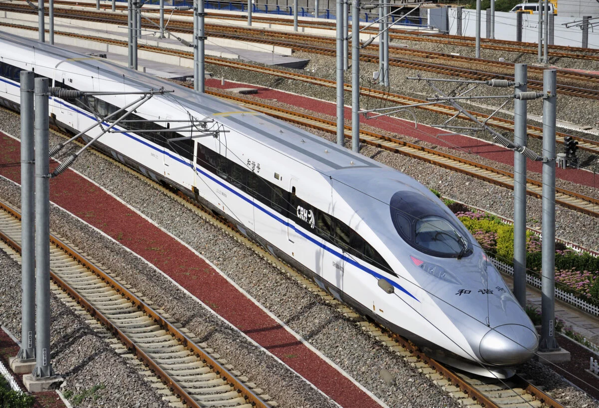 Țara în care circulă cel mai rapid tren din lume. Ce viteză impresionantă poate atinge