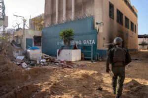 Teroriștii palestinieni din Hamas, lovitură în Israel în timpul negocierilor