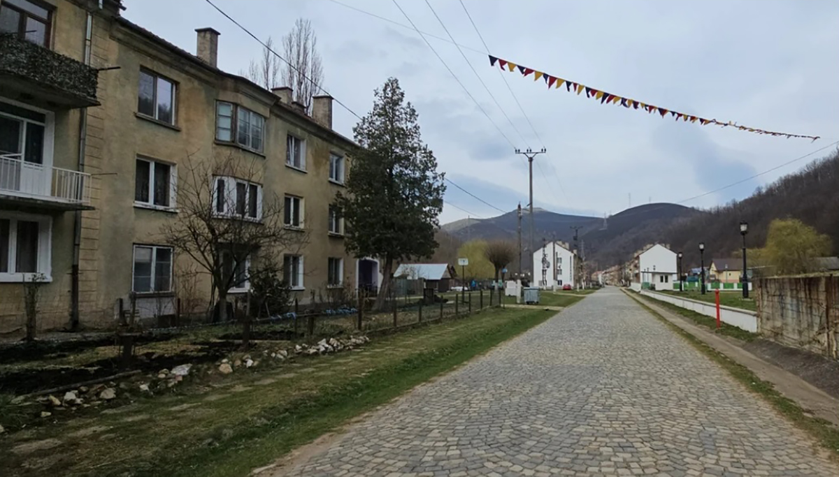Colonia Ciudanovița, unde locuiau minerii din minele de uraniu