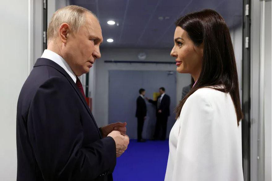 Evghenia Guşul cu Putin