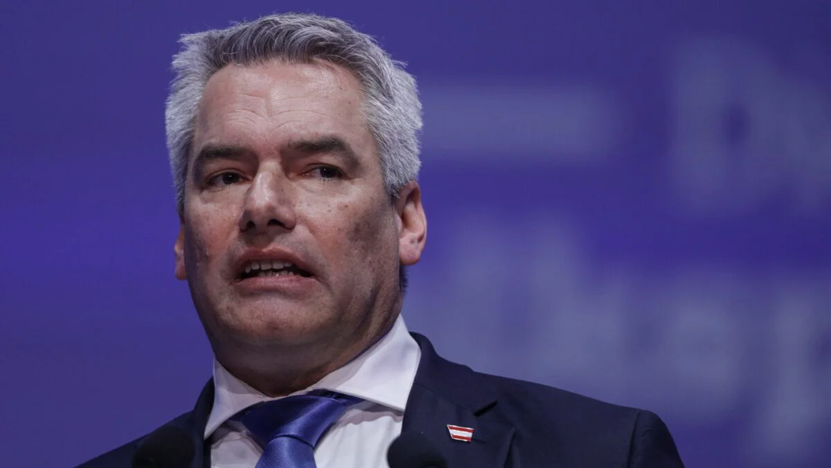 Karl Nehammer. Poziţia Austriei rămâne clară şi neschimbată: Schengen  nu funcționează în prezent