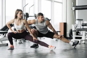 Bărbat înșelat să cumpere un abonament la sala de sport pe 300 de ani