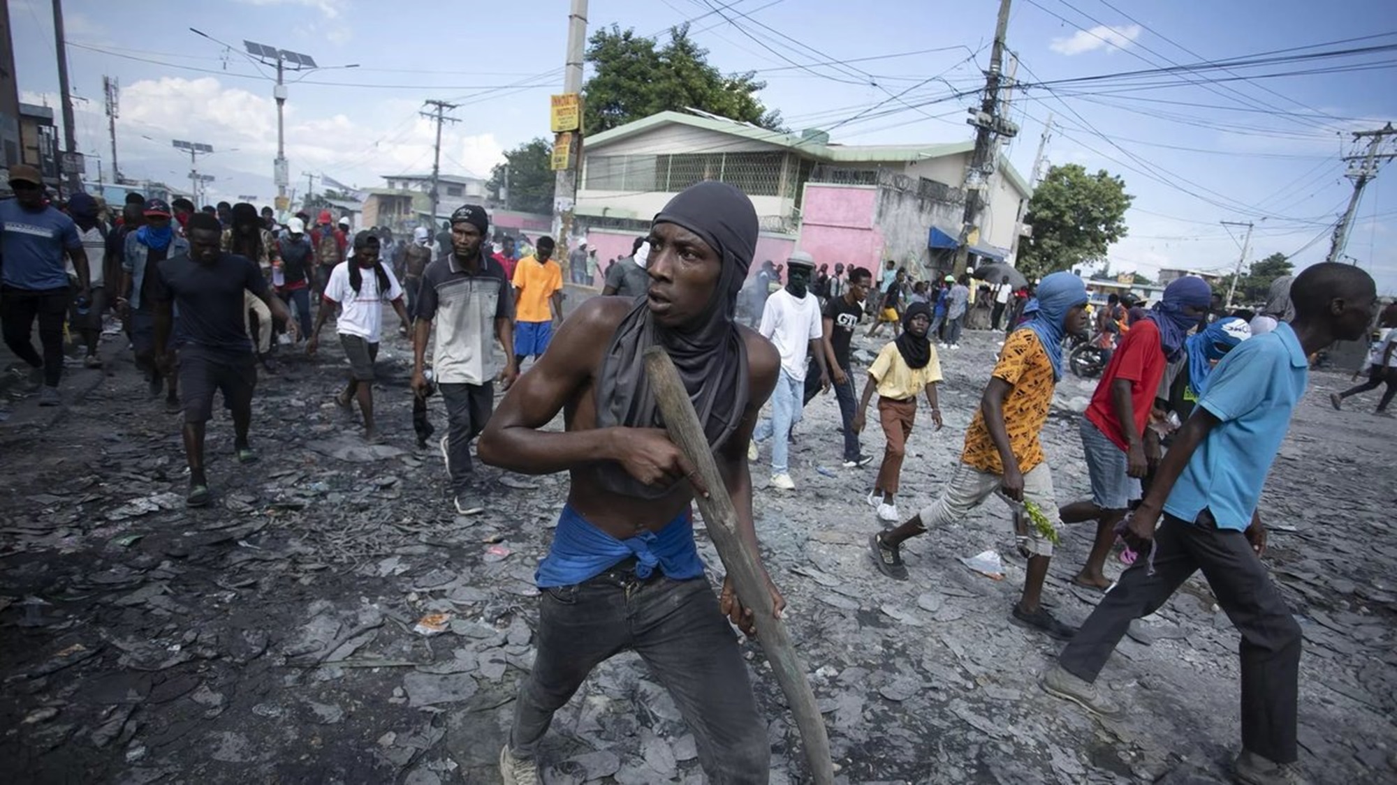 haiti, detinuti evadati