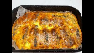 Plăcintă fragedă cu carne, ca în filmele turcești. Cea mai ușoară rețetă