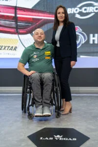 Grupul Las Vegas este sponsorul principal al pilotului tetraplegic Ciprian Lupu. Românul intrat ȋn Cartea Recordurilor va concura și în competiții internaționale