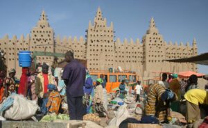 Mali: Gheaţa costă de două ori cât pâinea