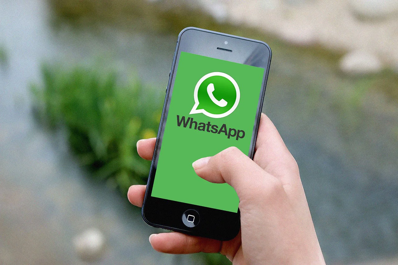 WhatsApp, un nou avertisment. Riscurile la care sunt expuși utilizatorii