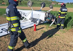 Accident aviatic în Alba. Un avion de mici dimensiuni a aterizat forțat la Vurpar