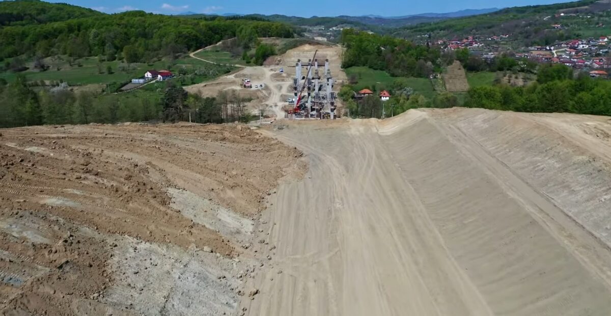 Încep lucrările la „Autostrada Urșilor”. Proiectul Lugoj-Deva trebuia să fie terminat în 2016