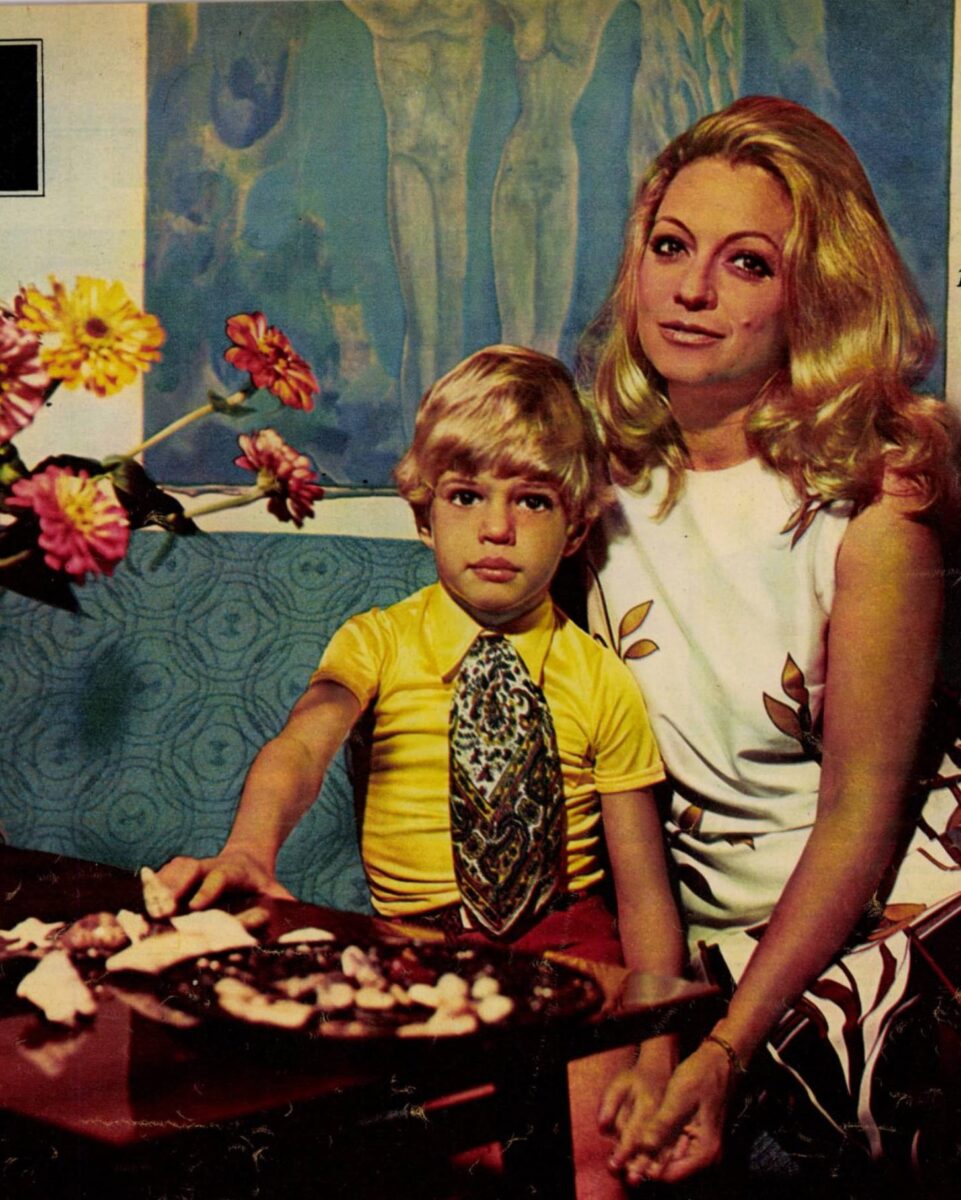 Francesco Capelletti și Ioana Bulcă, mama sa