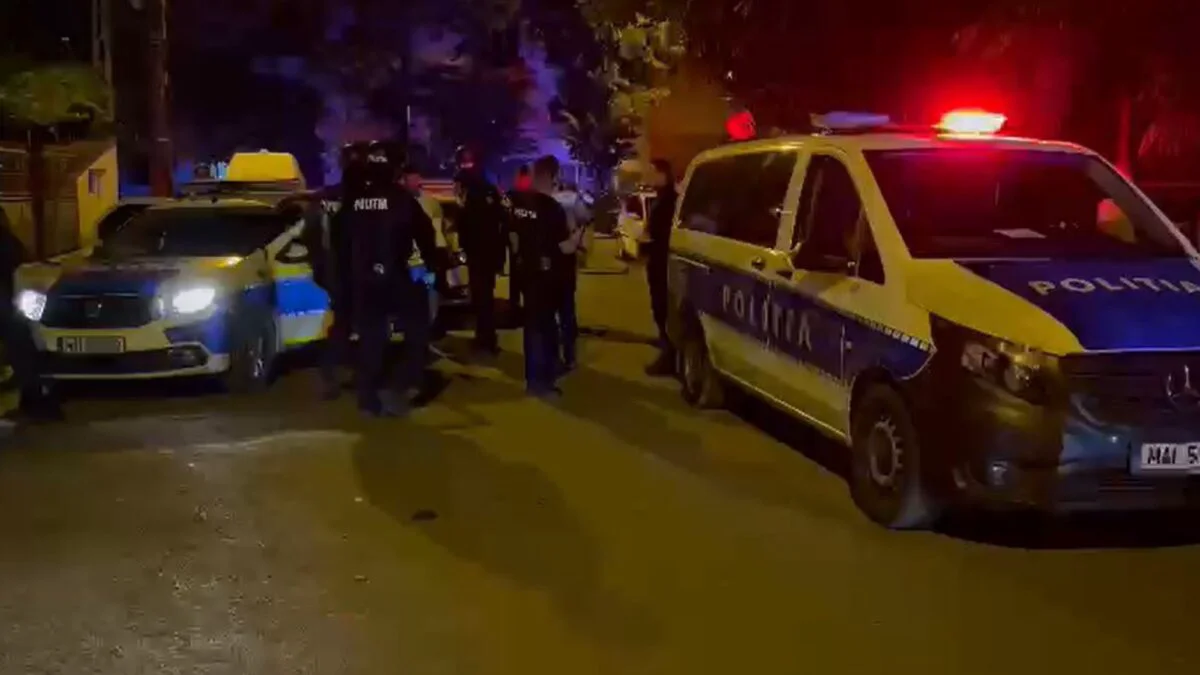 Bărbat mort într-un parc din Constanța. Poliția crede că a căzut de la etaj