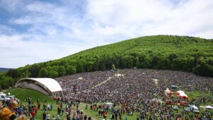 Pelerinajul de la Şumuleu-Ciuc. Credincioșii catolici, în așteptarea Rusaliilor