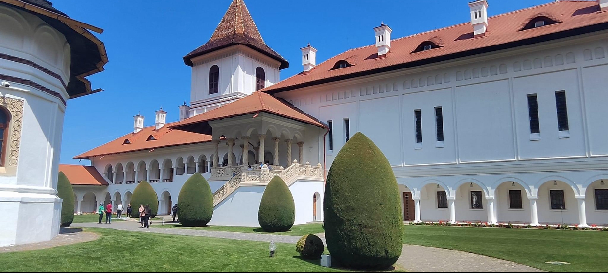 Mănăstirea Brâncoveanu, Sâmbăta de Sus