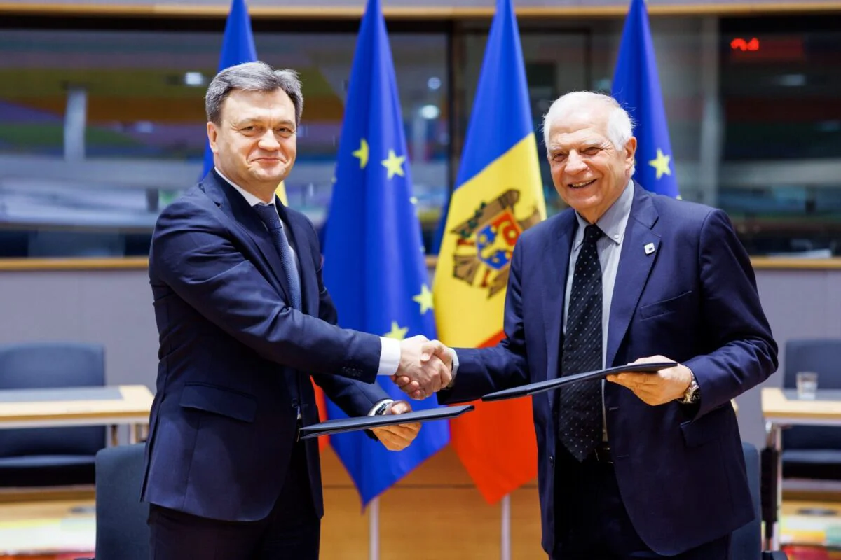 Republica Moldova, parte a Parteneriatului pentru Securitate și Apărare. Acordul a fost semnat