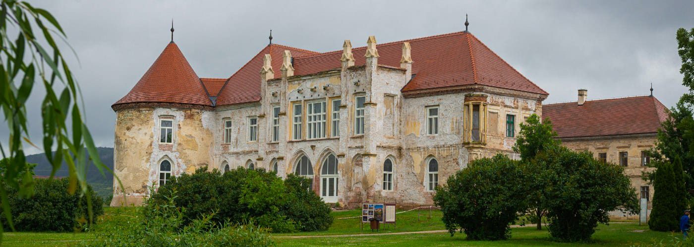 Castelul Banfy din Transilvania