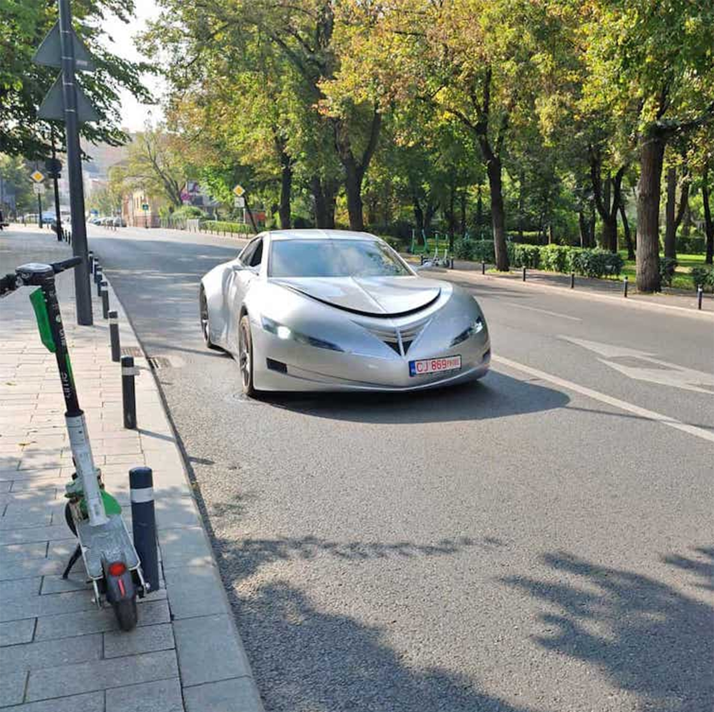Tesla de Cluj, mașină
