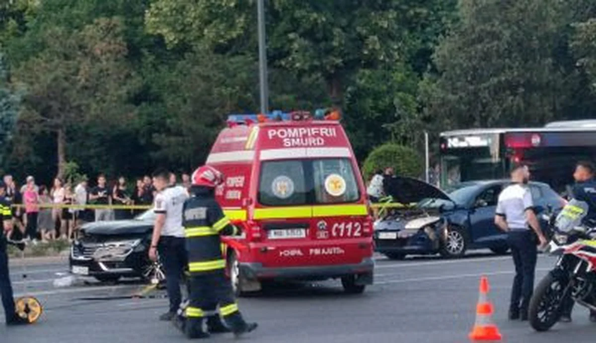 Patru mașini angrenate într-un accident rutier, în Mamaia. Sunt victime