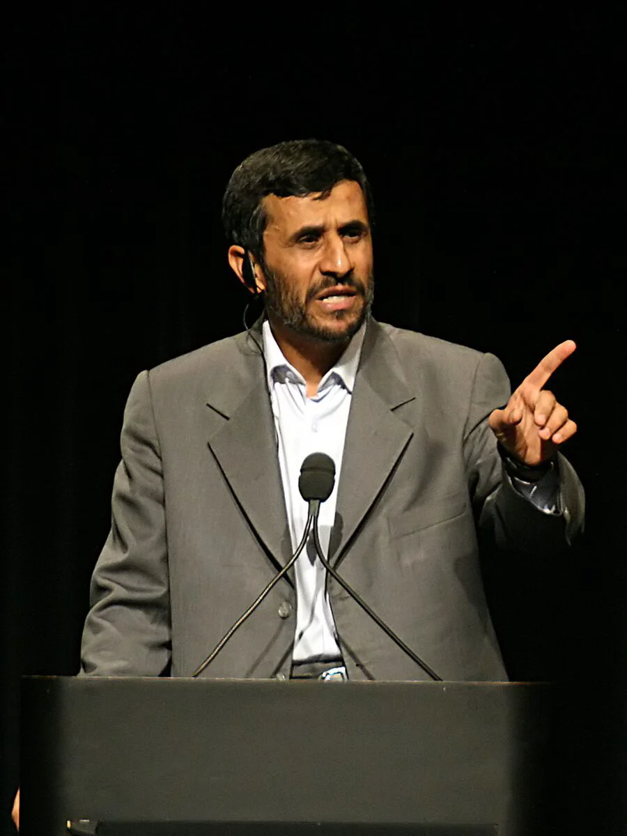 Iran. Ahmadinejad vrea să fie din nou președinte, după moartea lui Raisi