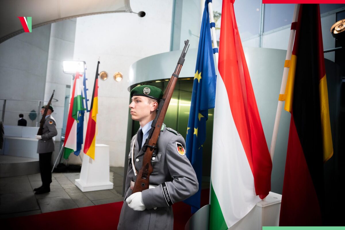 Ungaria ia măsuri radicale pentru a-și mări armata. Se recrutează pe capete