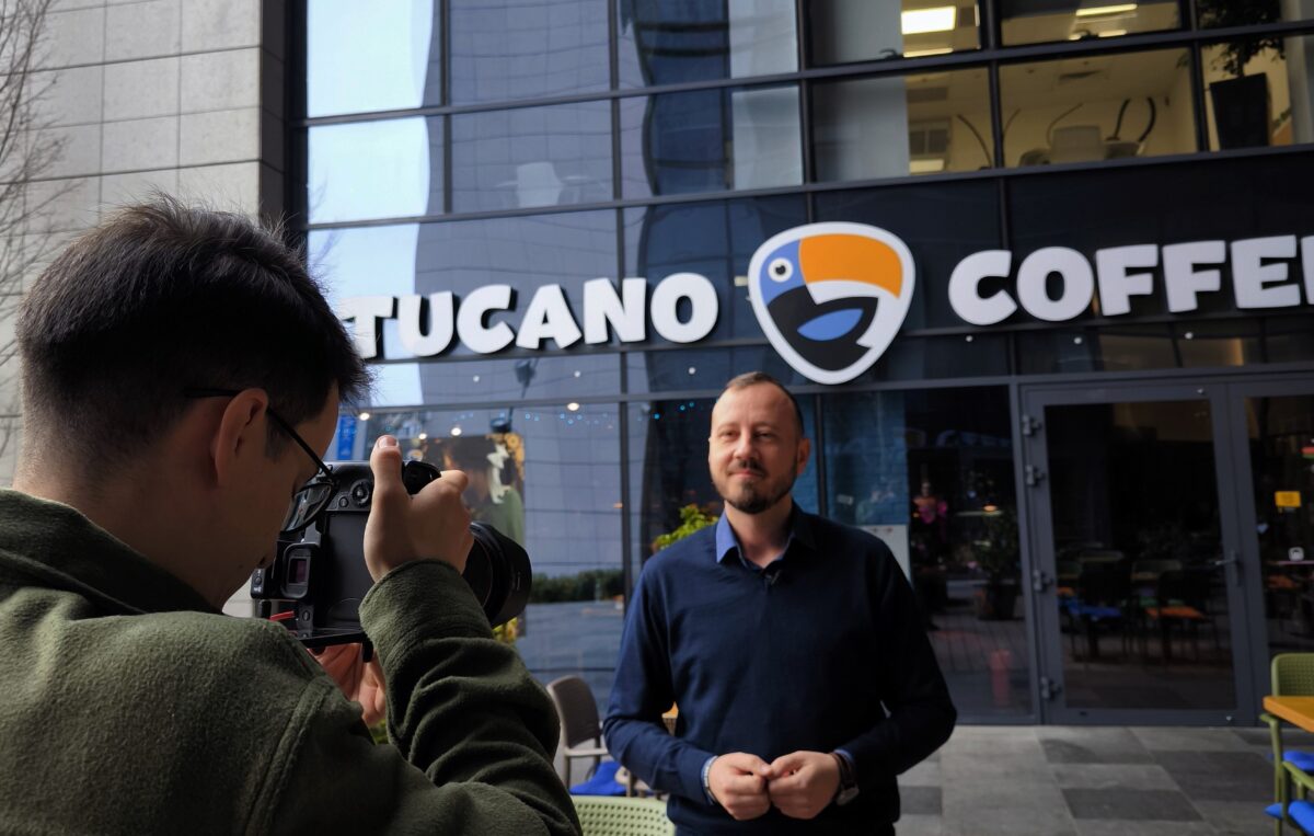 Podcast „Picătura de business”. Moldovenii care cuceresc lumea cu dragoste și pace. Tucano Coffee trece la al treilea continent