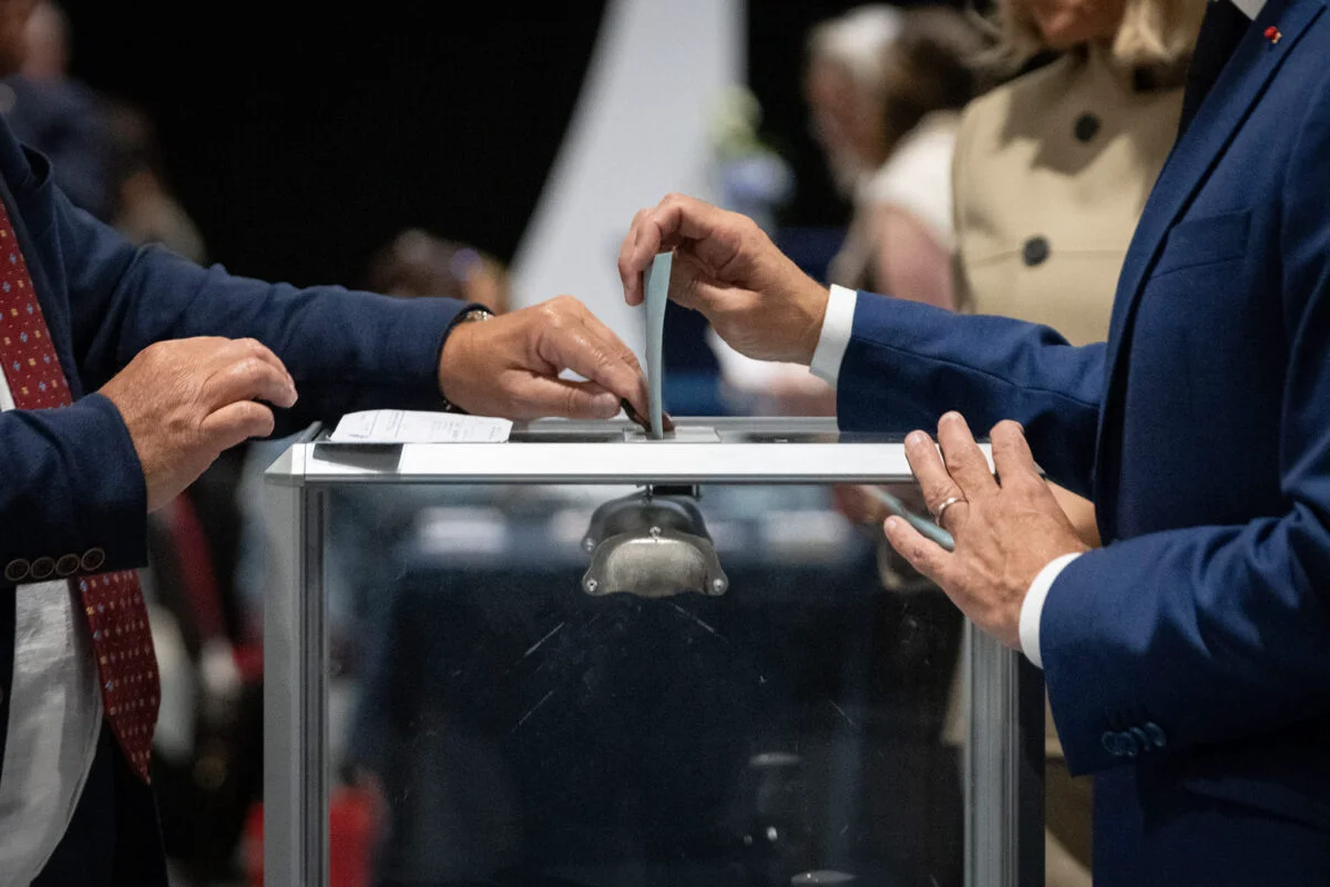 Alegeri locale 2024: Locuitorii din Costineşti, chemaţi din nou la vot