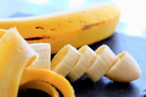 Bananele pot fi păstrate mult timp dacă evitați depozitarea necorespunzătoare
