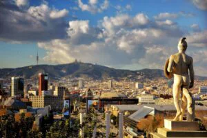 Turism cu picătura în Barcelona. Se intră într-o nouă eră