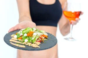 O dietă populară poate duce la un infarct miocardic la 35 de ani
