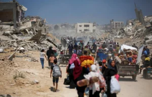 Israelul permite intrarea a 100 de camioane cu ajutoare ONU în Fâșia Gaza
