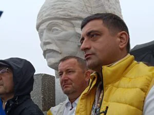 Similitudinile dintre Simion și Dragnea au stârnit o reacție dură de la PNL