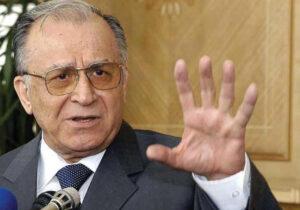 Iliescu rupe tăcerea despre Ceaușescu. Ce spune despre fuga cu elicopterul