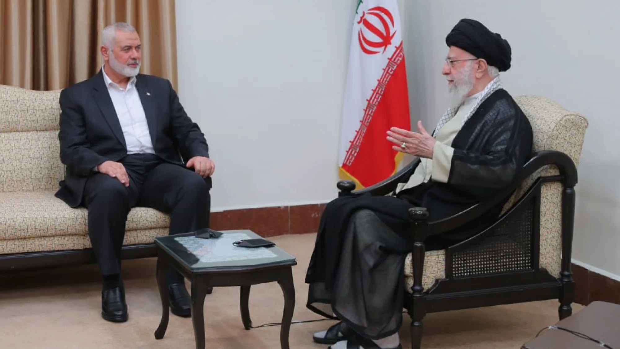 Ismail Haniyeh și Ali Khamenei 