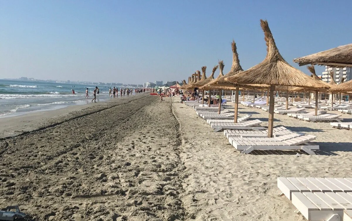 Litoralul românesc. 100 de lucruri neștiute în 100 de ani