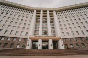 Deputații de la Chișinău se întrunesc în ședință plenară. Cele mai importante subiecte examinate de parlamentari