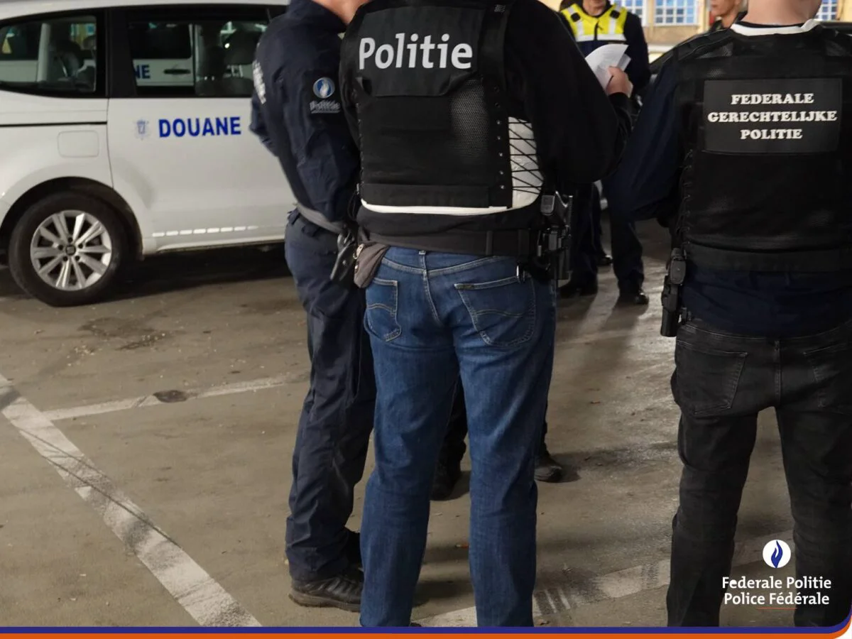 Rețea teroristă descoperită în Belgia. Șapte persoane, reținute