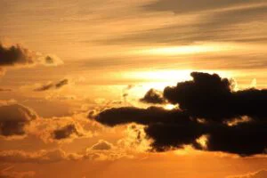 Prognoza meteo, 13 iunie. Temperaturi greu de îndurat în toată țara. Zonele în care vor cădea ploi