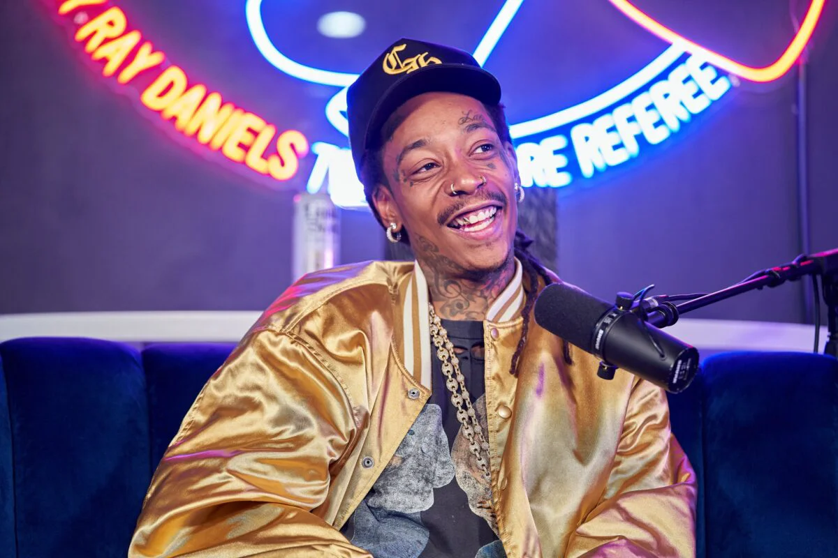 Wiz Khalifa își vinde casa, după episodul din România. Cât cere rapperul pe conac