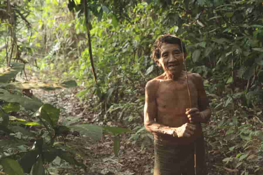 Un trib necunoscut, descoperit în Amazon. Imagini rare cu Mashco Piro